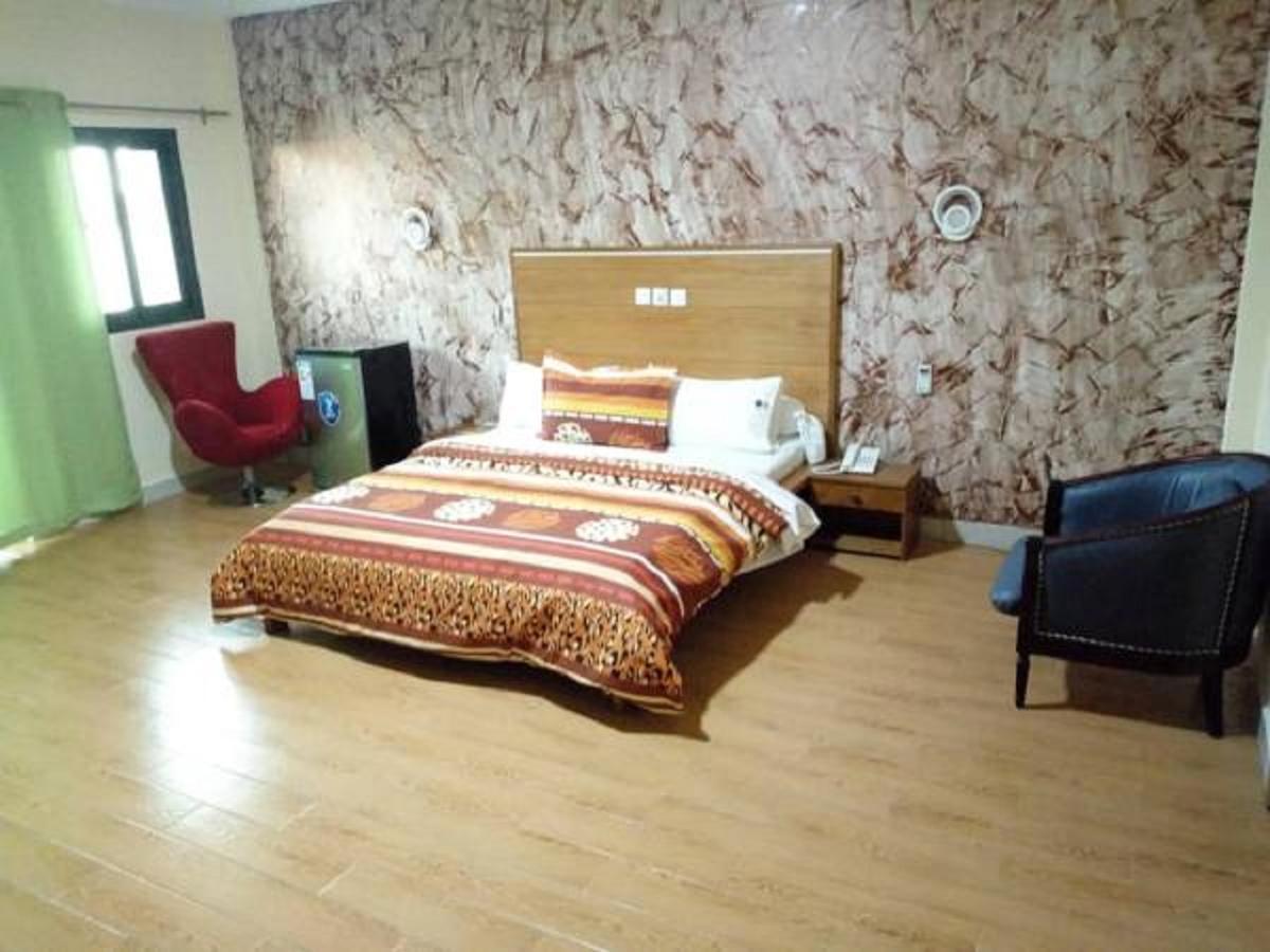 Cityzen Hotel ドゥアラ エクステリア 写真